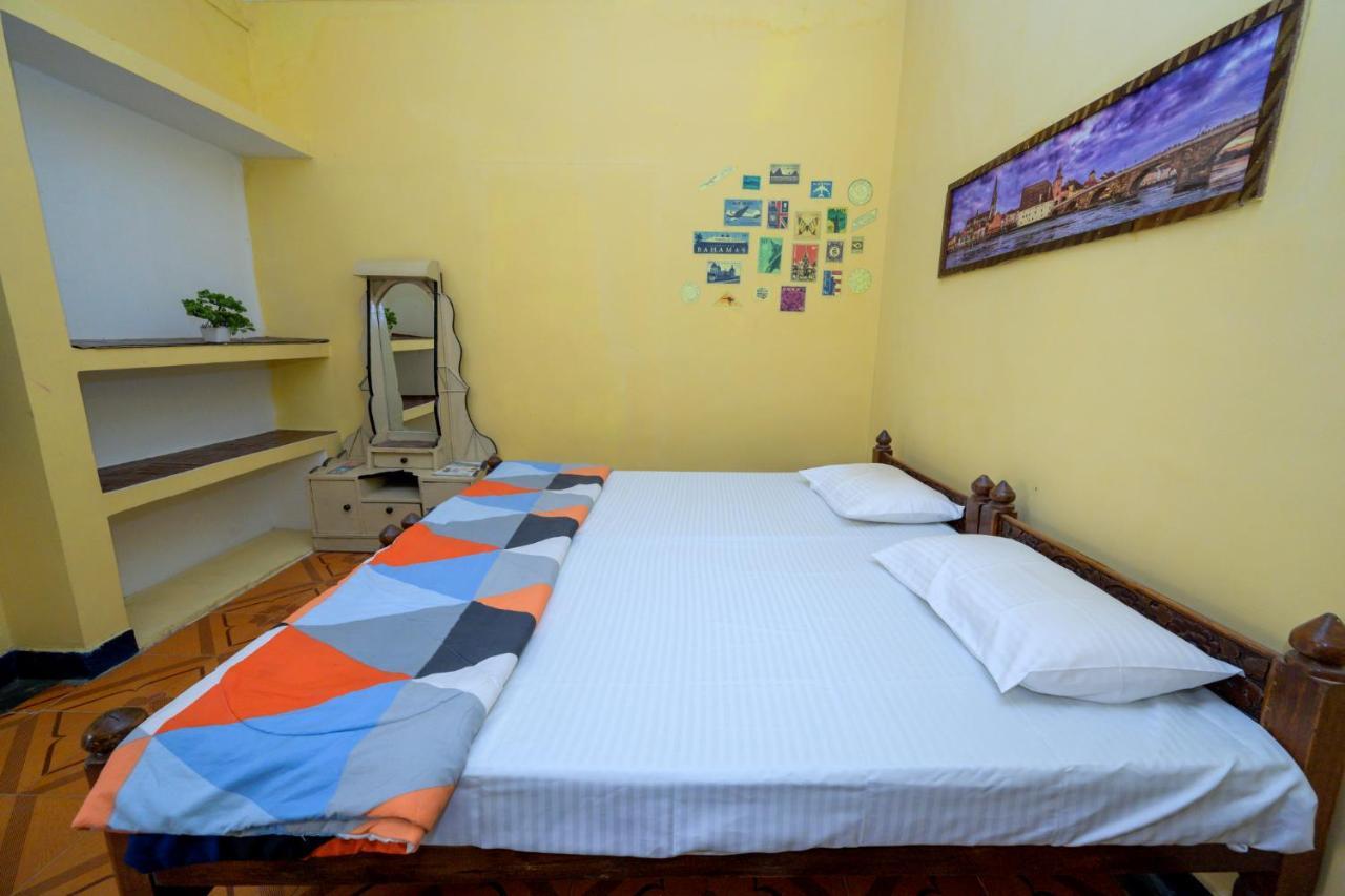 Mini Homestay Khajuraho Bagian luar foto